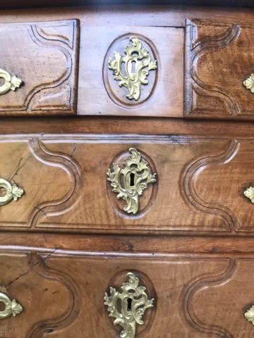 LOUIS XV PERIOD CHEST OF DRAWERS