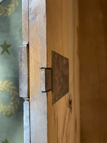 Cofre de cajones estilo imperio francés
