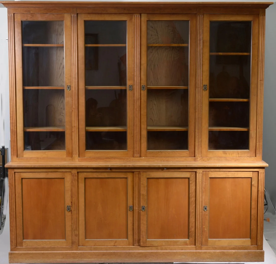FRANZÖSISCHES BÜCHERREGAL