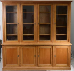 FRANZÖSISCHES BÜCHERREGAL