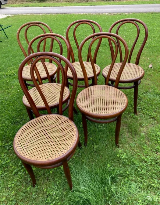 6 chaises de bistrot Thonet