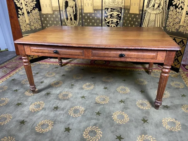 Bureau plat en chêne massif 19eme Louis Philippe