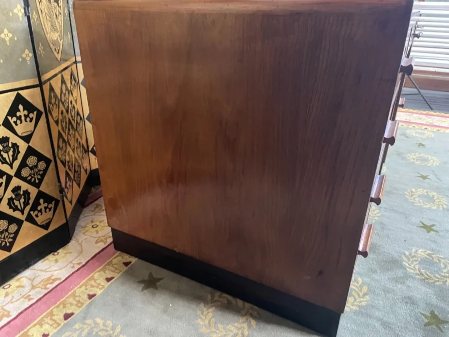 PEDESTAL DESK