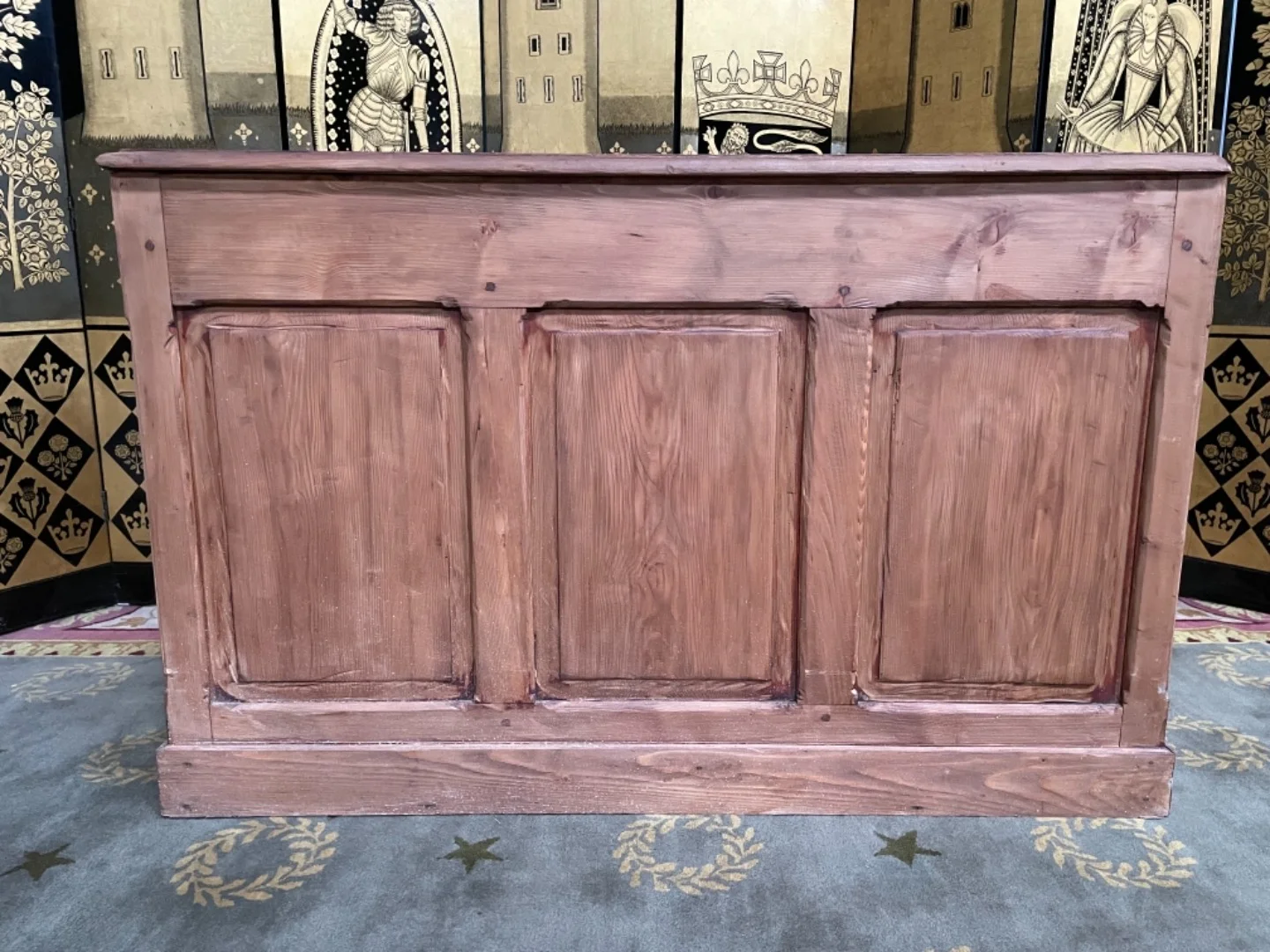 SHOP COUNTER