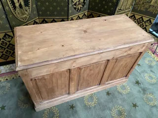 SHOP COUNTER