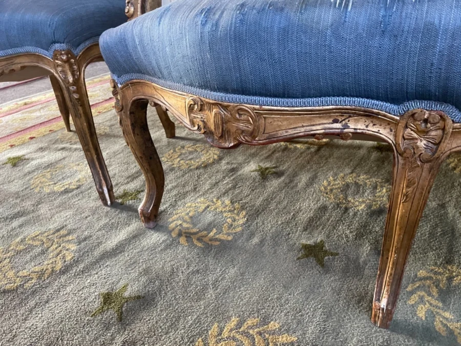 LOUIS XV STYLE LIVING ROOM SUITE