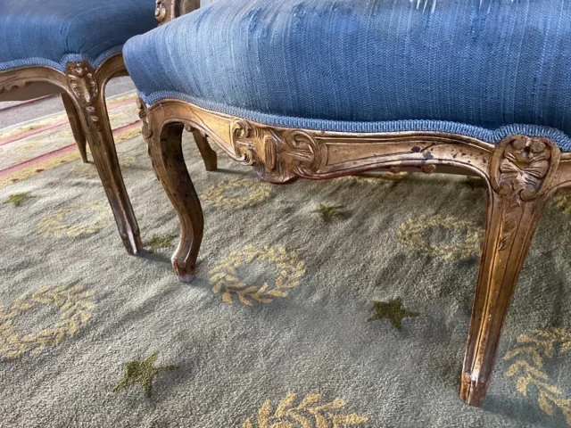 LOUIS XV STYLE LIVING ROOM SUITE