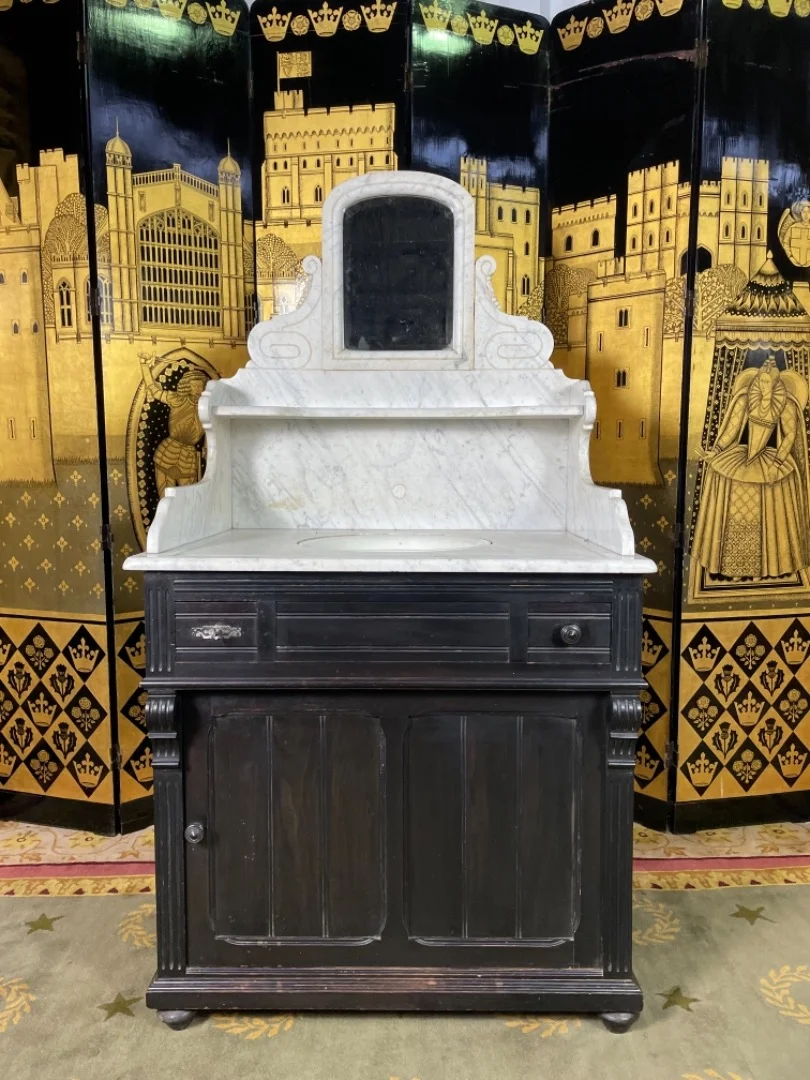 NAPOLEON III PERIOD WASH STAND