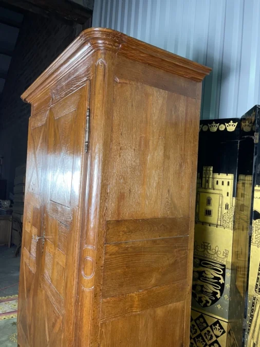 18th CENTURY NORMAND ARMOIRE