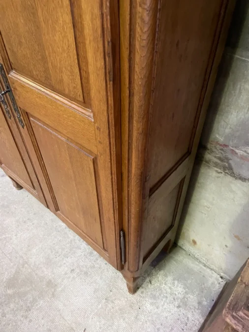Armoire en chêne massif 19eme