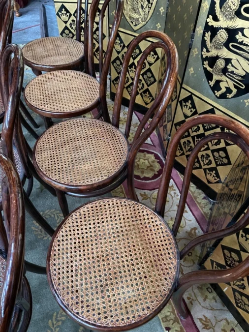 THONET BISTROSTÜHLE