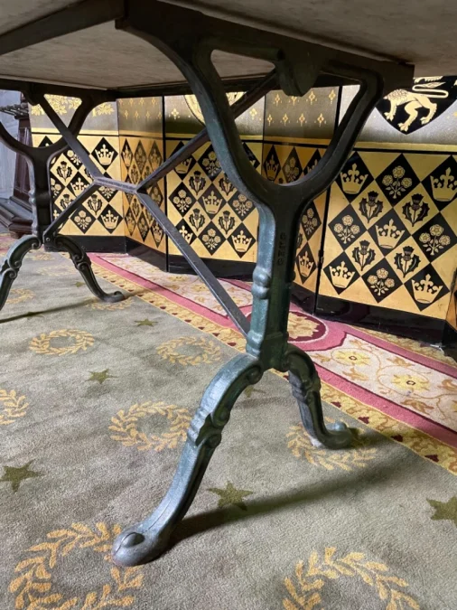 BISTROT TABLE