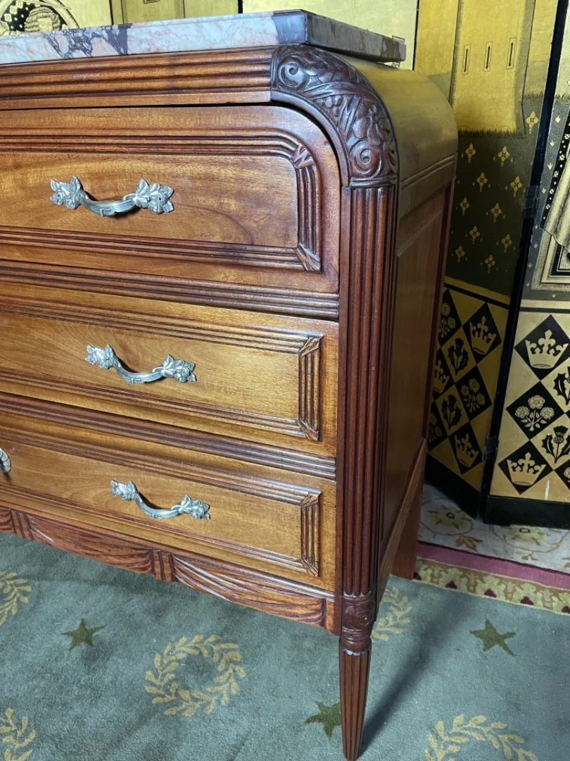 Commode époque Art Déco