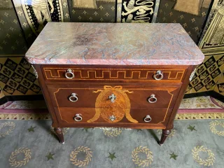 CASSETTIERA IN STILE LOUIS XVI