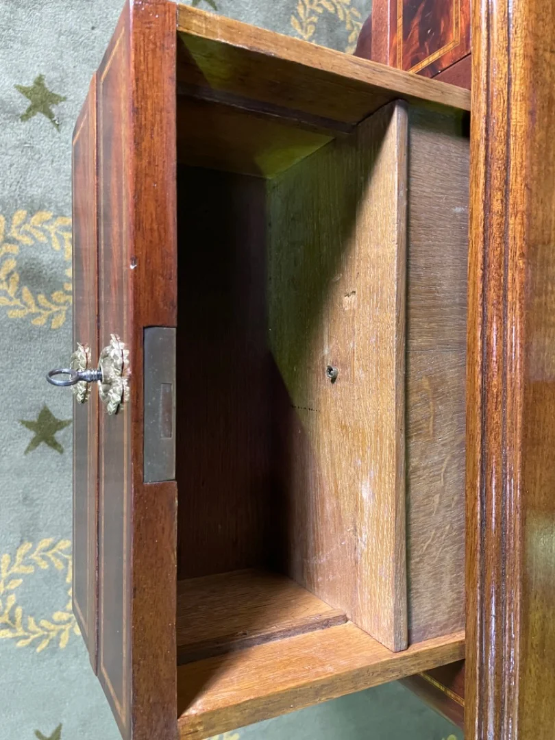 LOUIS XVI STYLE DESK