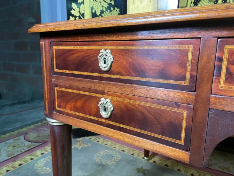 BUREAU LOUIS XVI STIJL