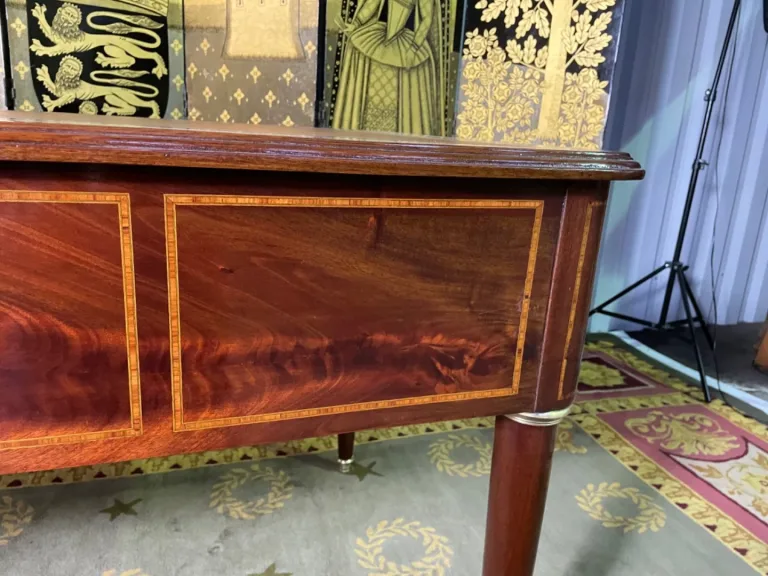 BUREAU LOUIS XVI STIJL
