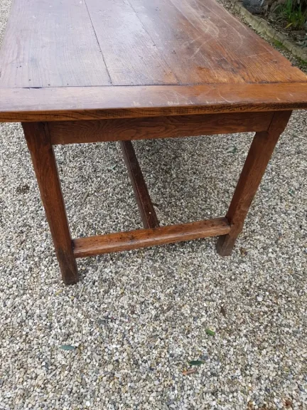 FRANSE BOERDERIJTAFEL