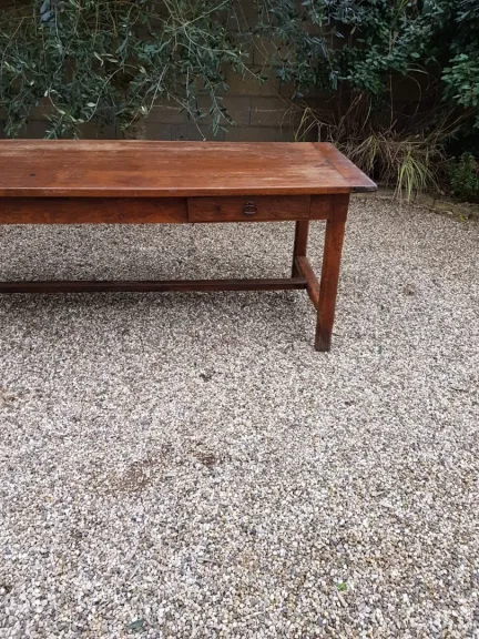 FRANSE BOERDERIJTAFEL