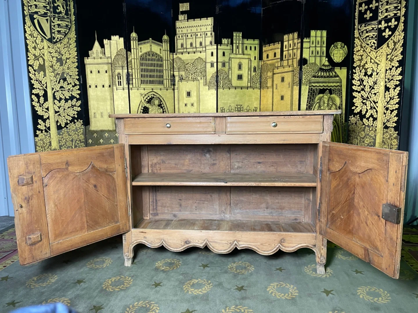 BUFFET ESTILO LOUIS XV