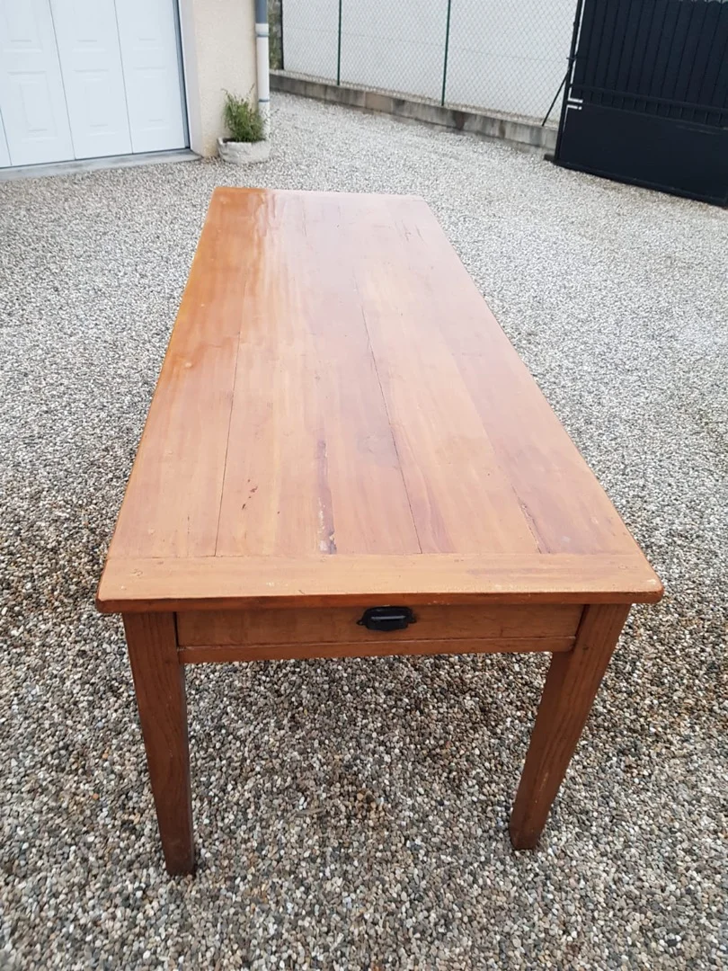 FRENCH FARMHOUSE TABLE