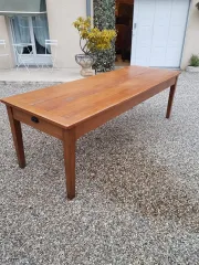 FRANSE BOERDERIJTAFEL