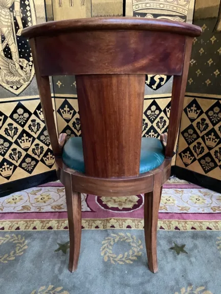 STOELEN IN FRANSE RIJKSTIJL