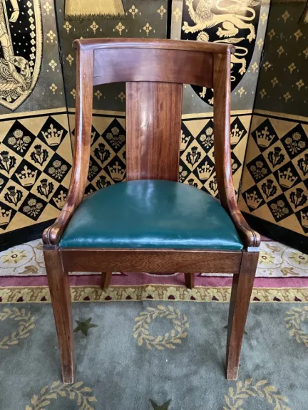 STOELEN IN FRANSE RIJKSTIJL