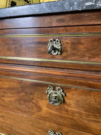 LOUIS XVI PERIOD CHEST OF DRAWERS
