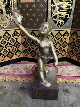 BRONZE SCULPTURE singed ANNOUK DUPONT