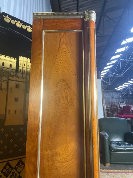BOEKENKAST IN LOUIS XVI-STIJL