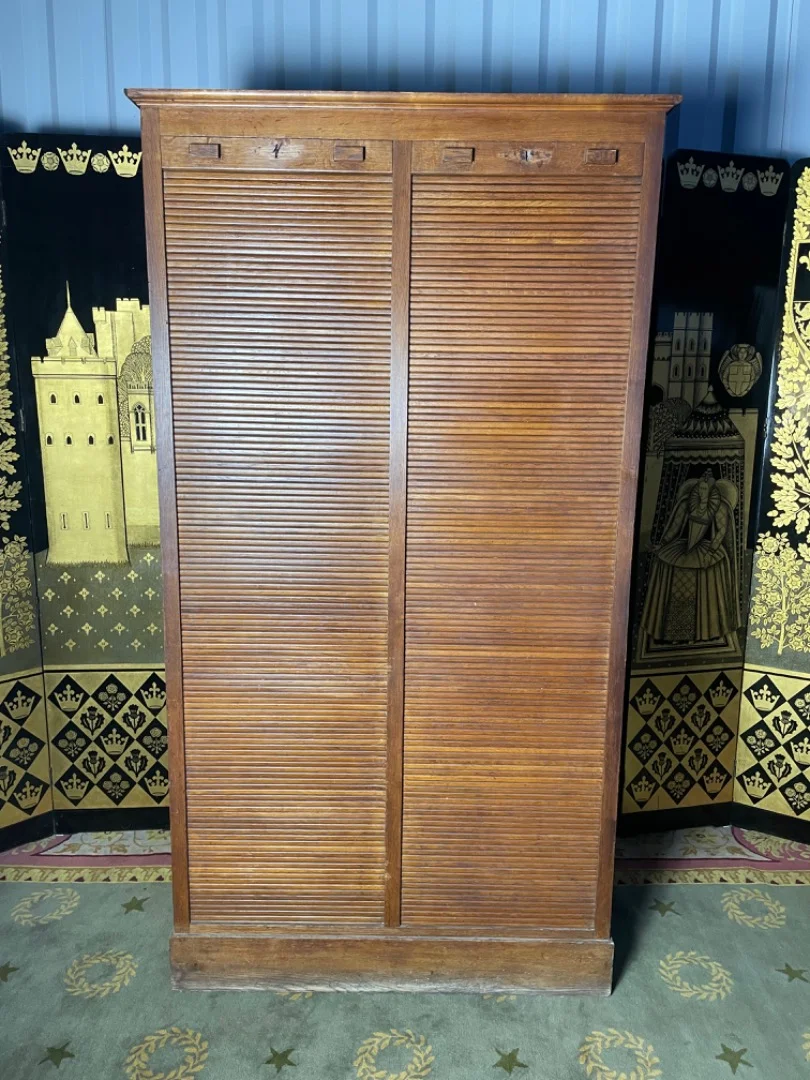 Aktenschrank aus Eiche