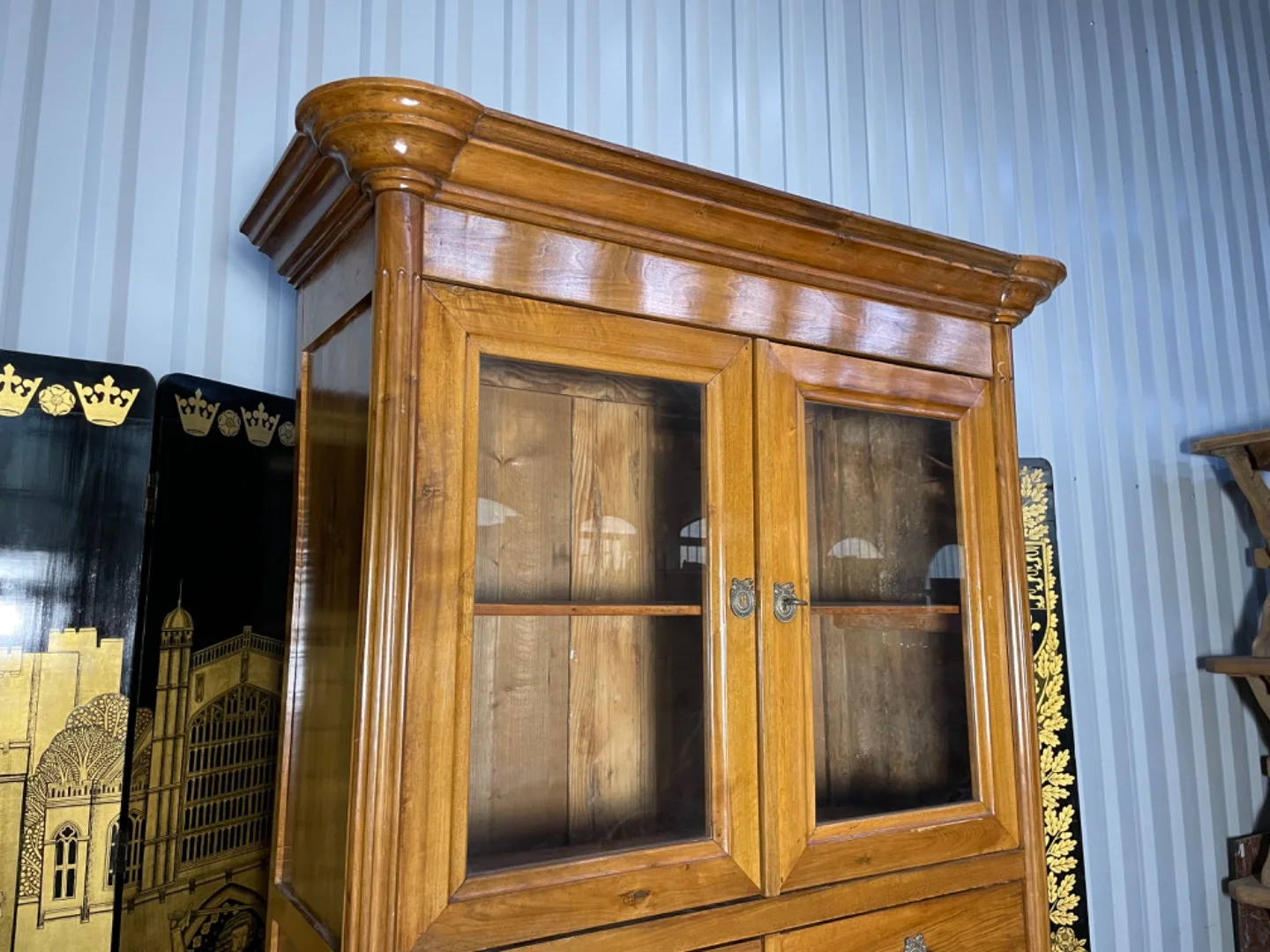 Buffet haut époque Louis XVI noyer blond