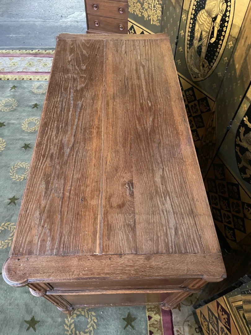 Commode Louis XVI chêne 19eme
