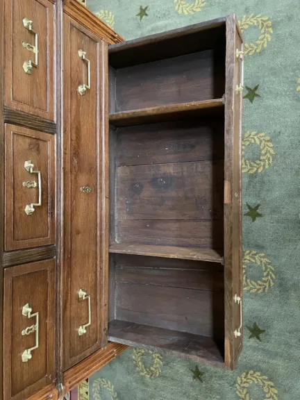 KOMMODE IM LOUIS XVI-STIL