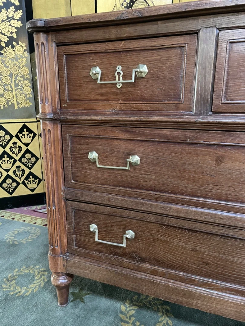Commode Louis XVI chêne 19eme