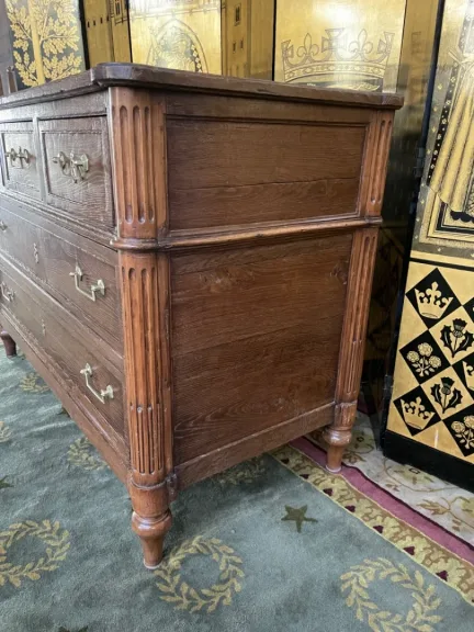 KOMMODE IM LOUIS XVI-STIL