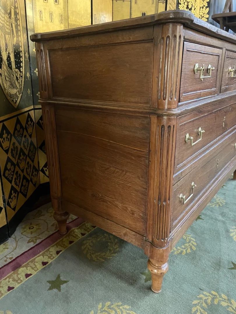 Commode Louis XVI chêne 19eme