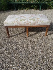LOUIS XVI STYLE PIANO STOOL