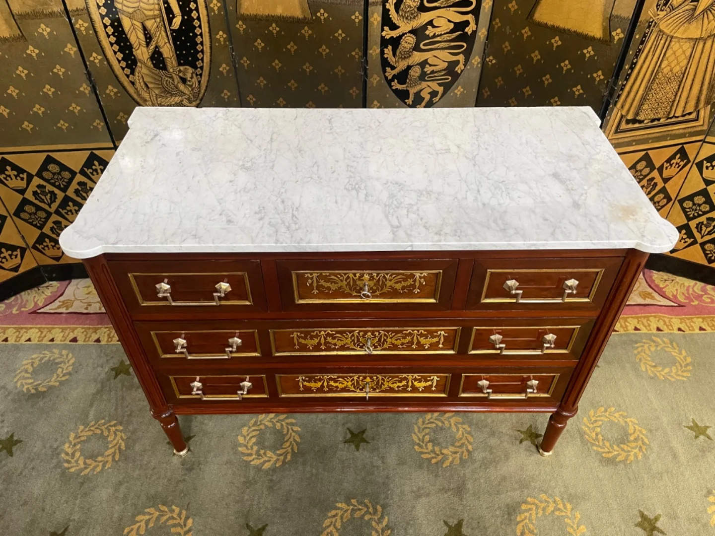 CASSETTIERA IN STILE LOUIS XVI