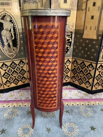 Chiffonnier de style Transition en marqueterie