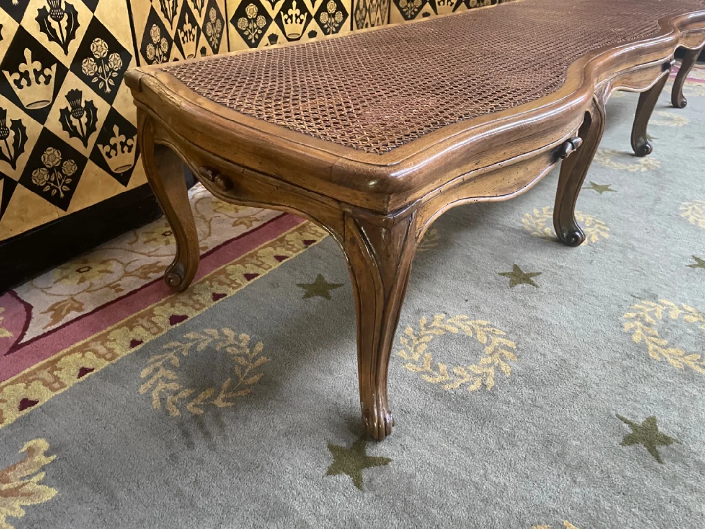 LOUIS XV PERIOD SEAT