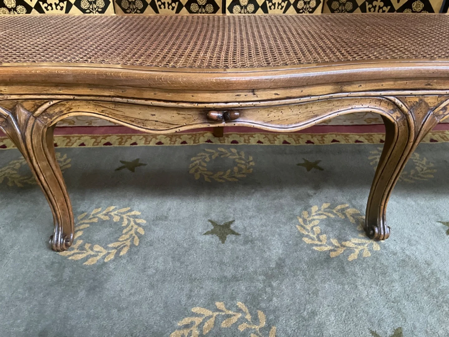 LOUIS XV PERIOD SEAT
