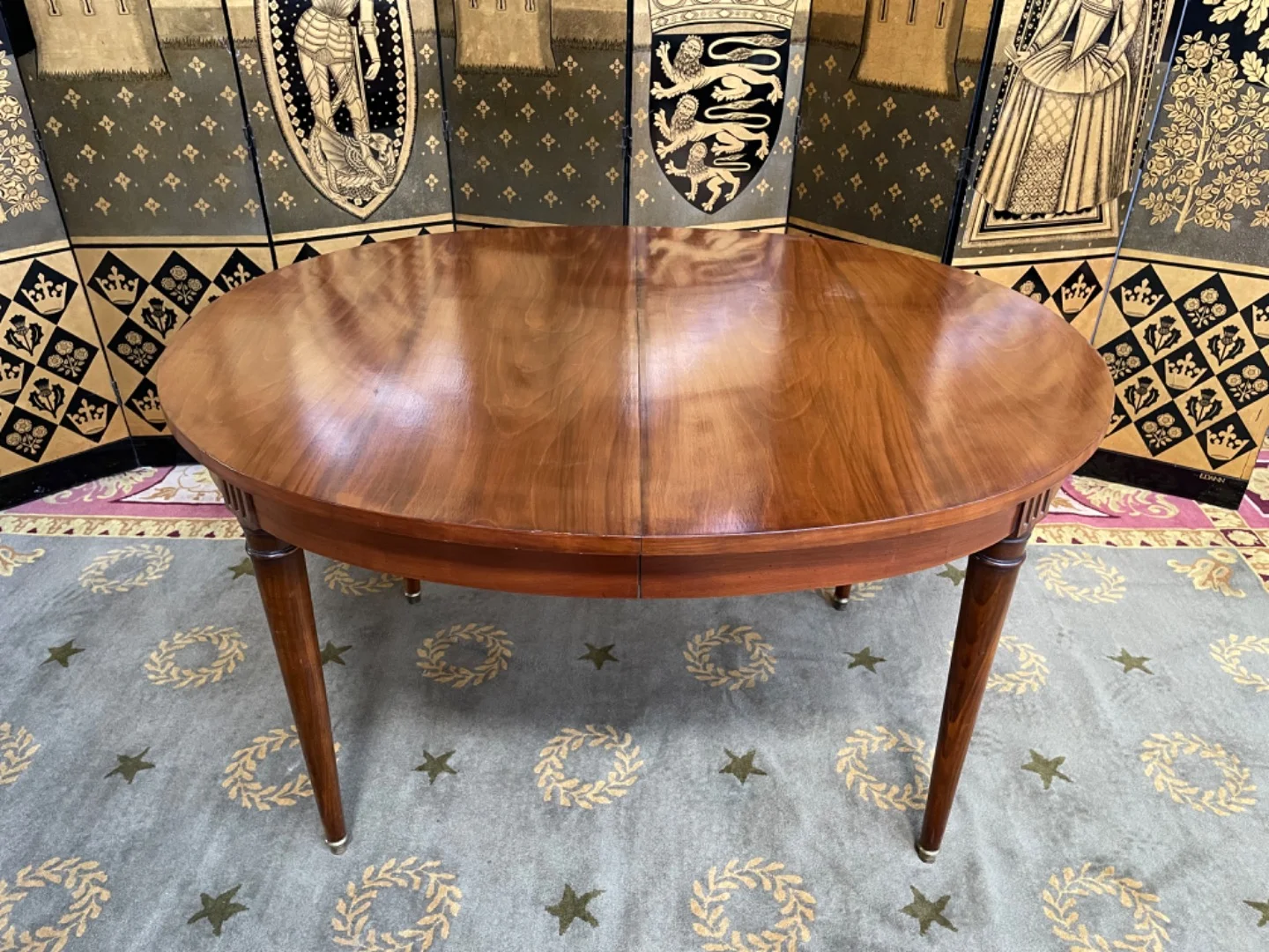 MESA ESTILO LUIS XVI