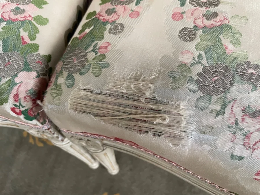 STÜHLE IM LOUIS XVI-STIL