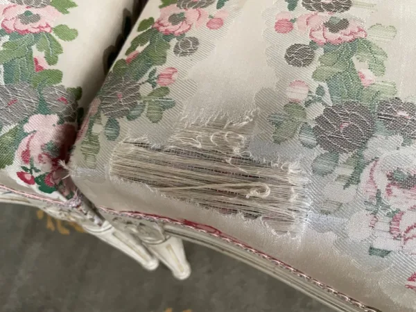 Suite de 6 chaises médaillon de style Louis XVI