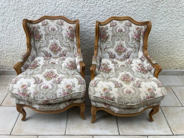 Paire de bergères louis XV