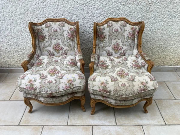 Paire de bergères louis XV
