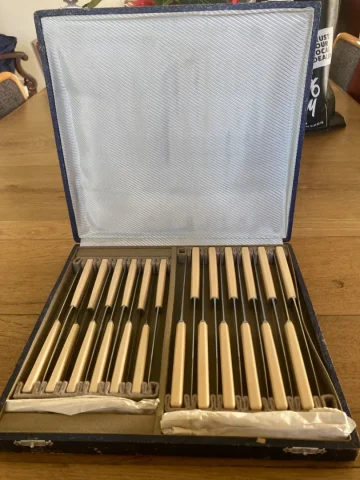 CUCHILLOS