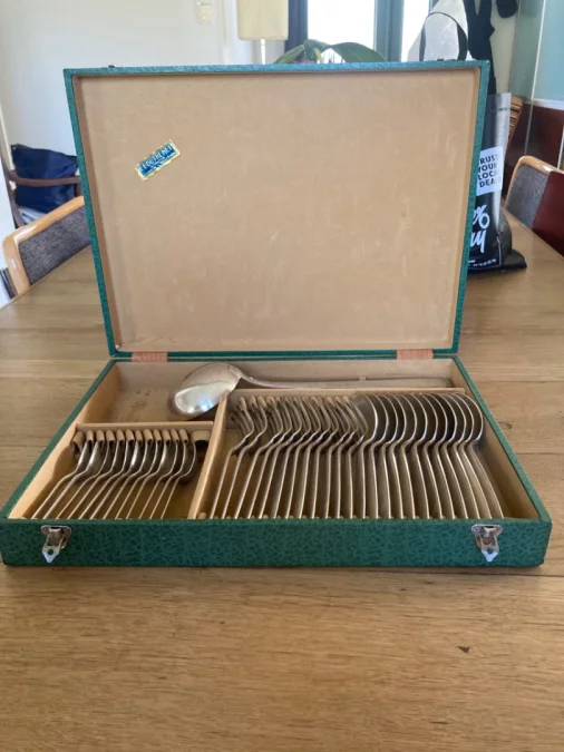 ART-DECO-ZEITRAUM-BESTECKKASTEN